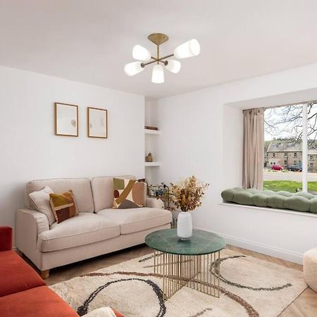 Luxe Design - Chic Cottage - Heart Of Ротбъри Екстериор снимка